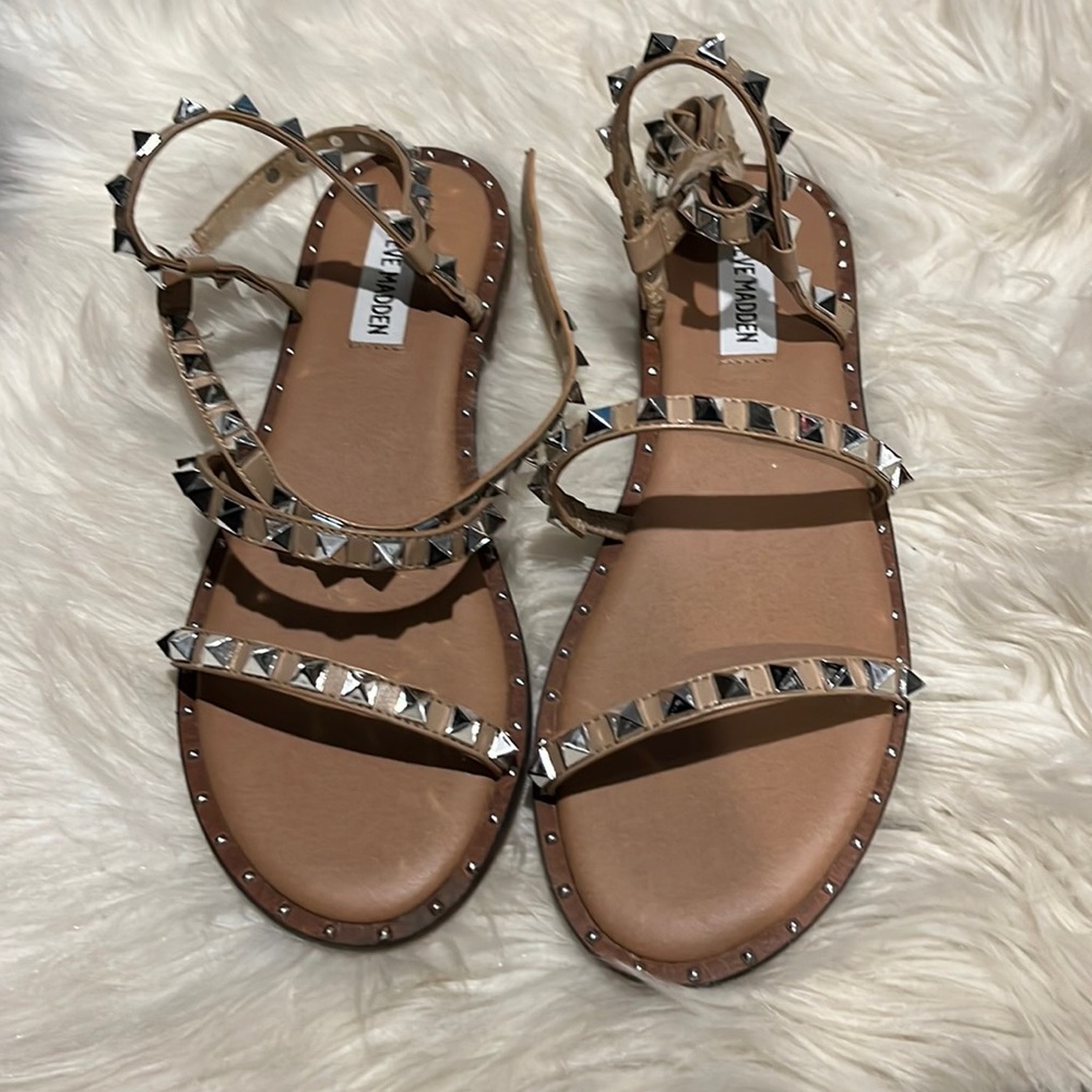 Steve Madden new sandals